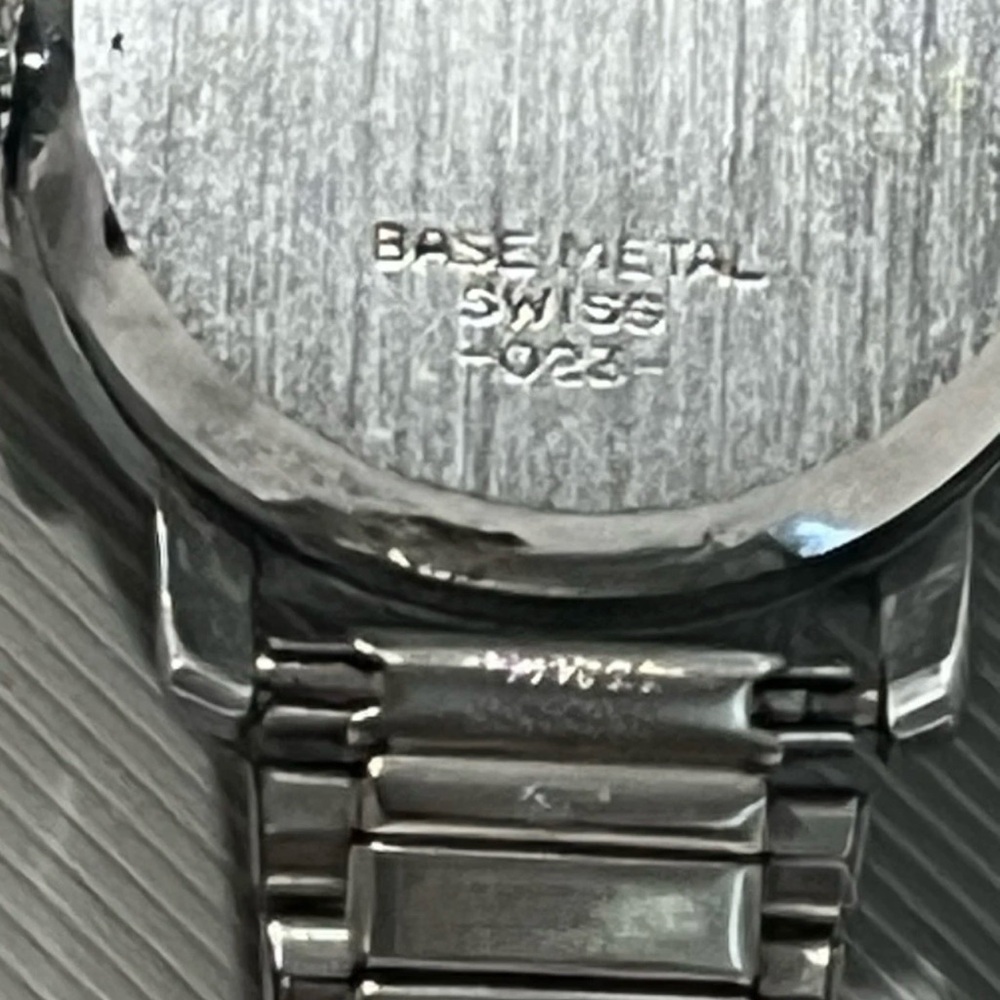 Vintage Bradley Mickey Mouse Stretch Band Watch - Picture 4 of 7